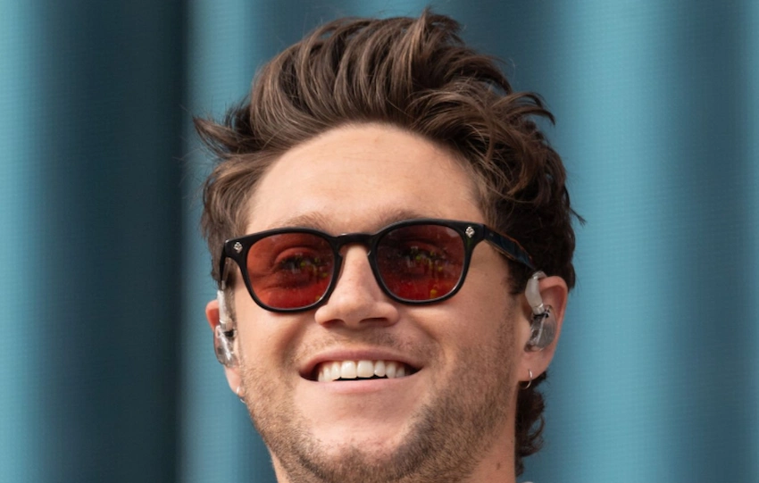 niall horan teeth