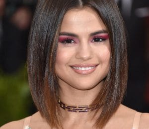 Selena Gomez New Teeth: Before After Veneers, Braces LEMA