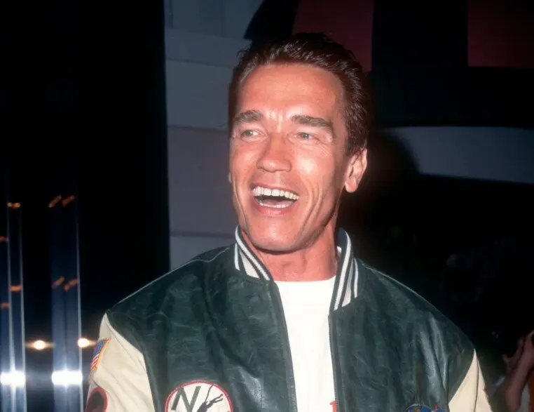 i denti di arnold schwarzenegger nel 1995