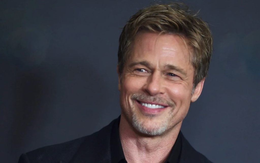 2010 yılında Brad Pitt'in dişleri