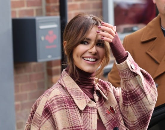 cheryl cole teeth in 2021