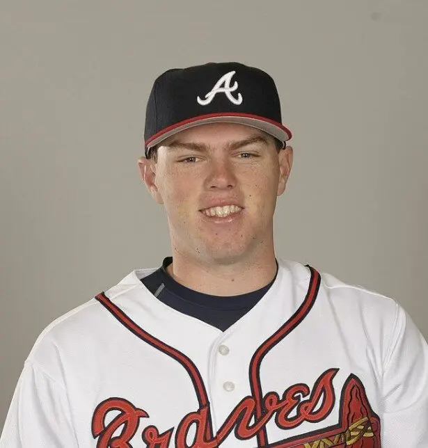 freddie freeman teeth in 2010
