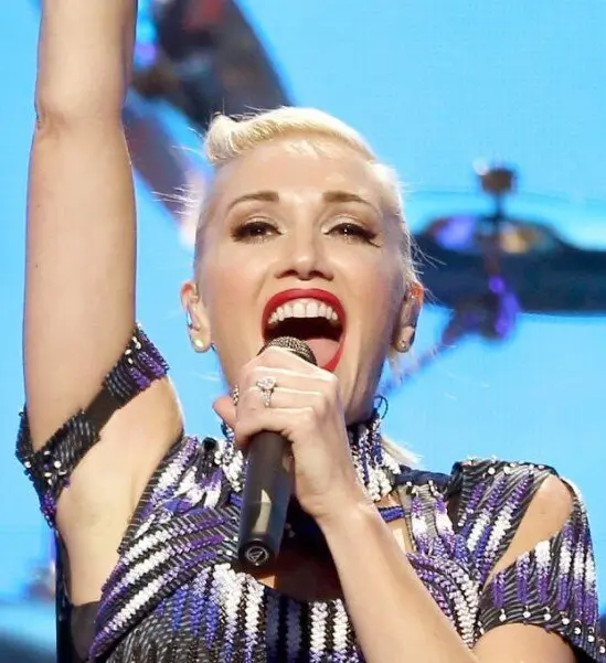 I denti di Gwen Stefani nel 2012