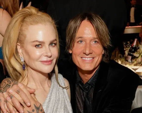 δόντια Keith Urban το 2025