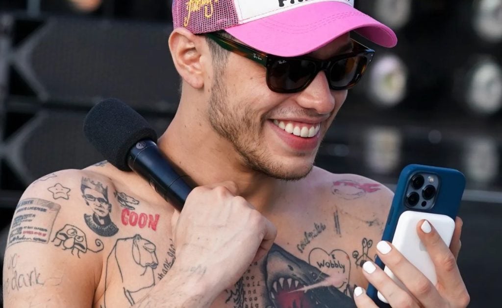pete davidson teeth in 2022