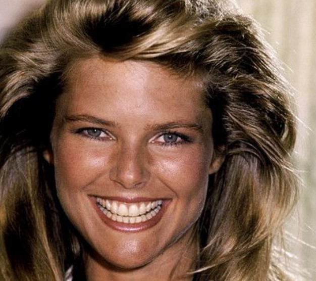 christie brinkley teeth
