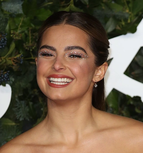 addison rae teeth in 2021