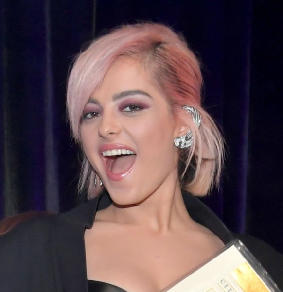 bebe rexha teeth in 2019