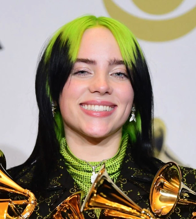billie eilish teeth in 2020