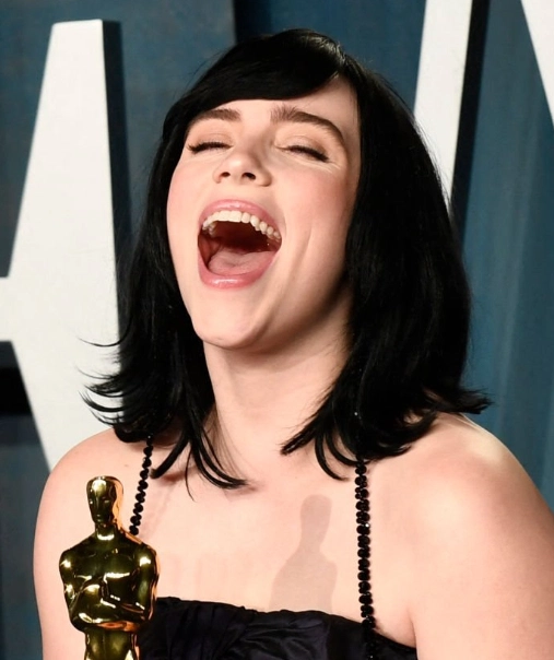 billie eilish teeth in 2022