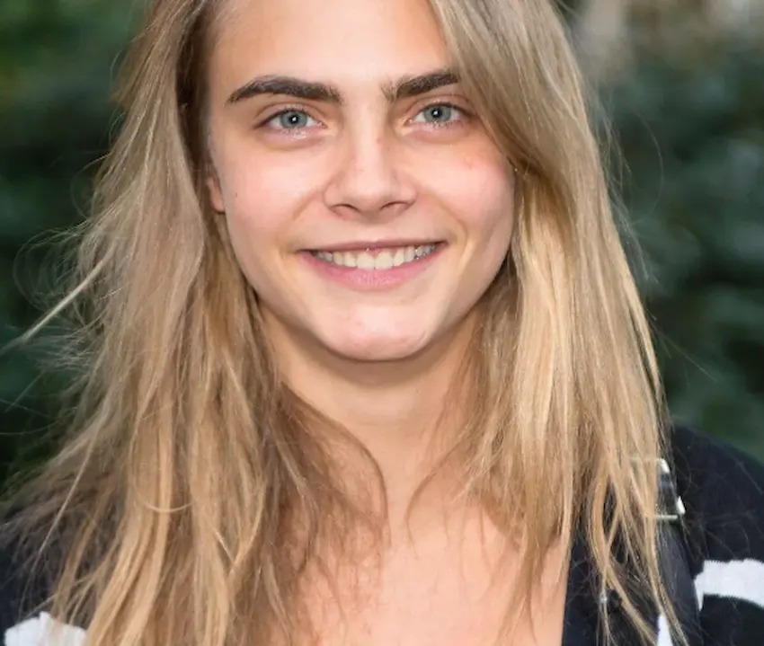 denti di cara delevingne anni 2005