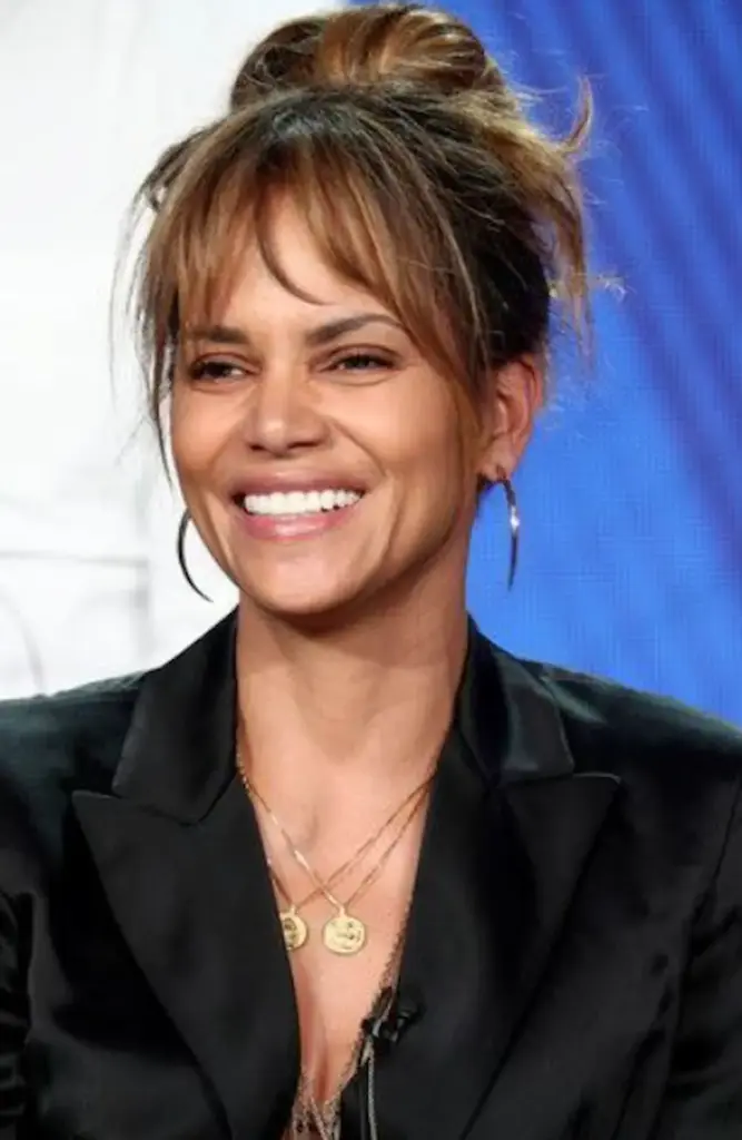 halle berry dişleri 2025