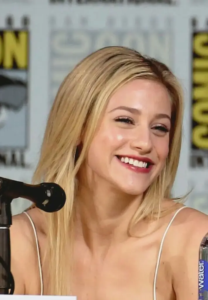 lili reinhart teeth 2010s