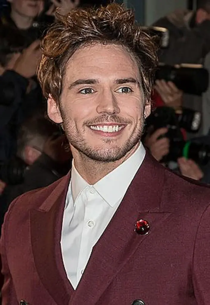 sam claflin teeth 2010