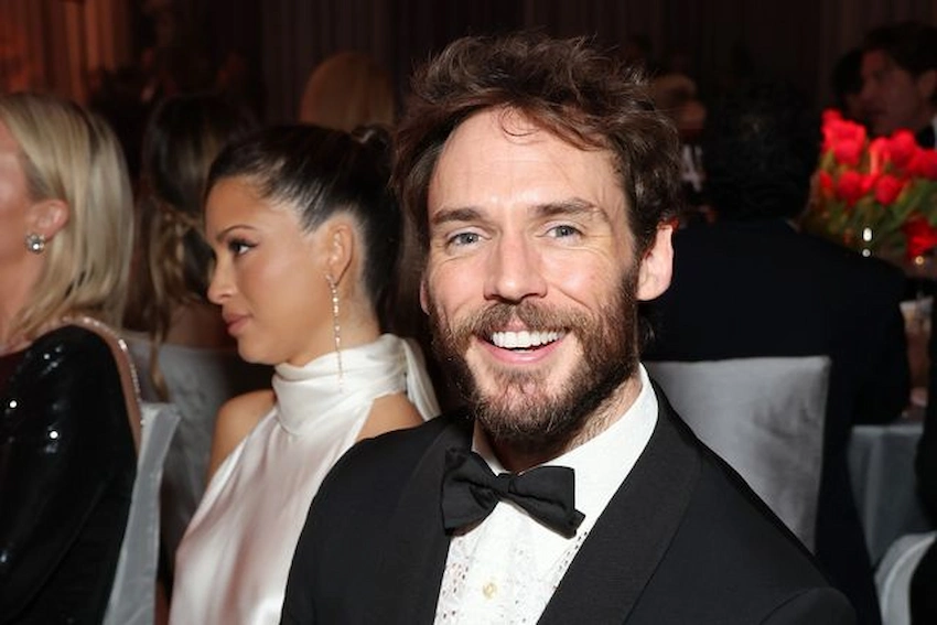 sam claflin teeth 2025