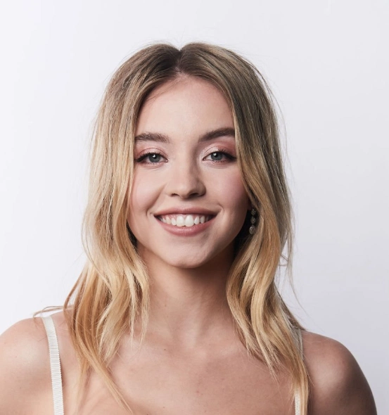 sydney sweeney teeth in 2019