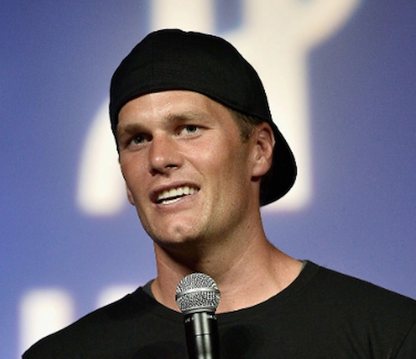 tom brady teeth 2015