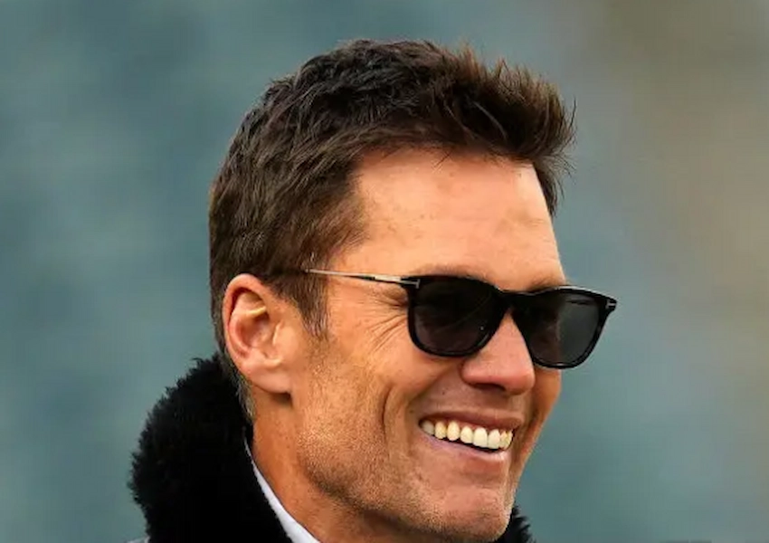 tom brady teeth 2025