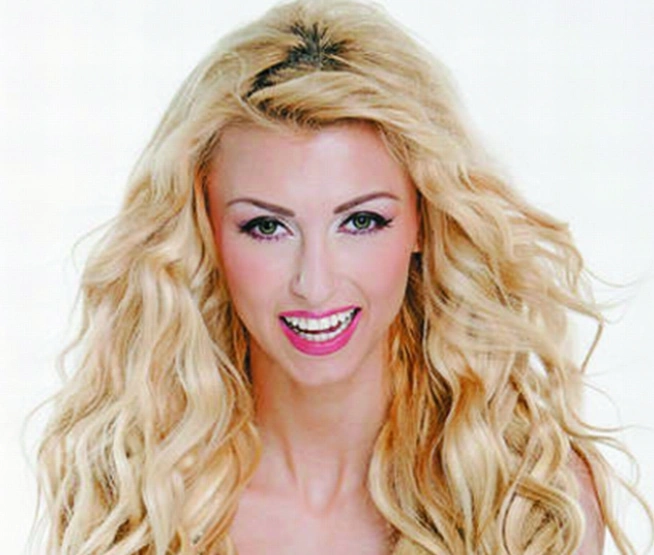 andreea bălan dientes en 2010