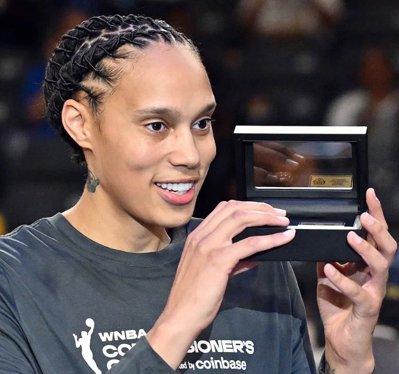 dents de brittney griner en 2025