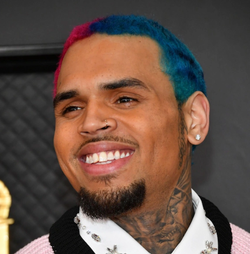 chris brown teeth 2020