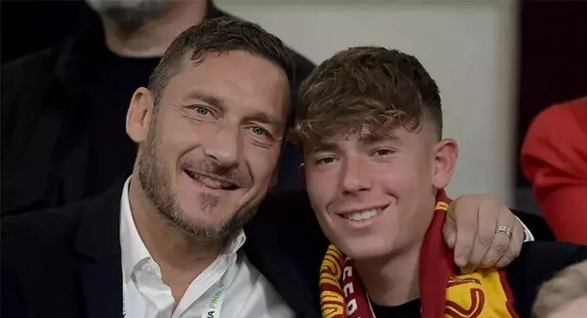 sonrisa de cristian totti