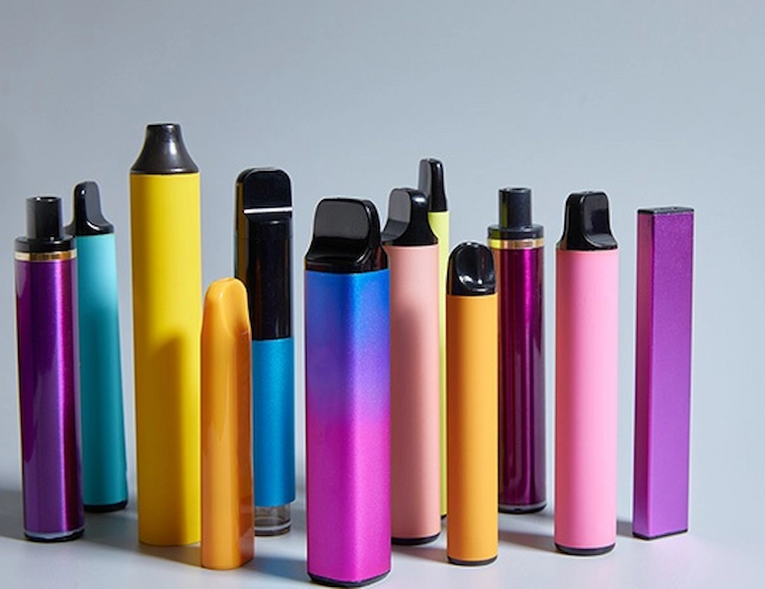 do vape stain your teeth