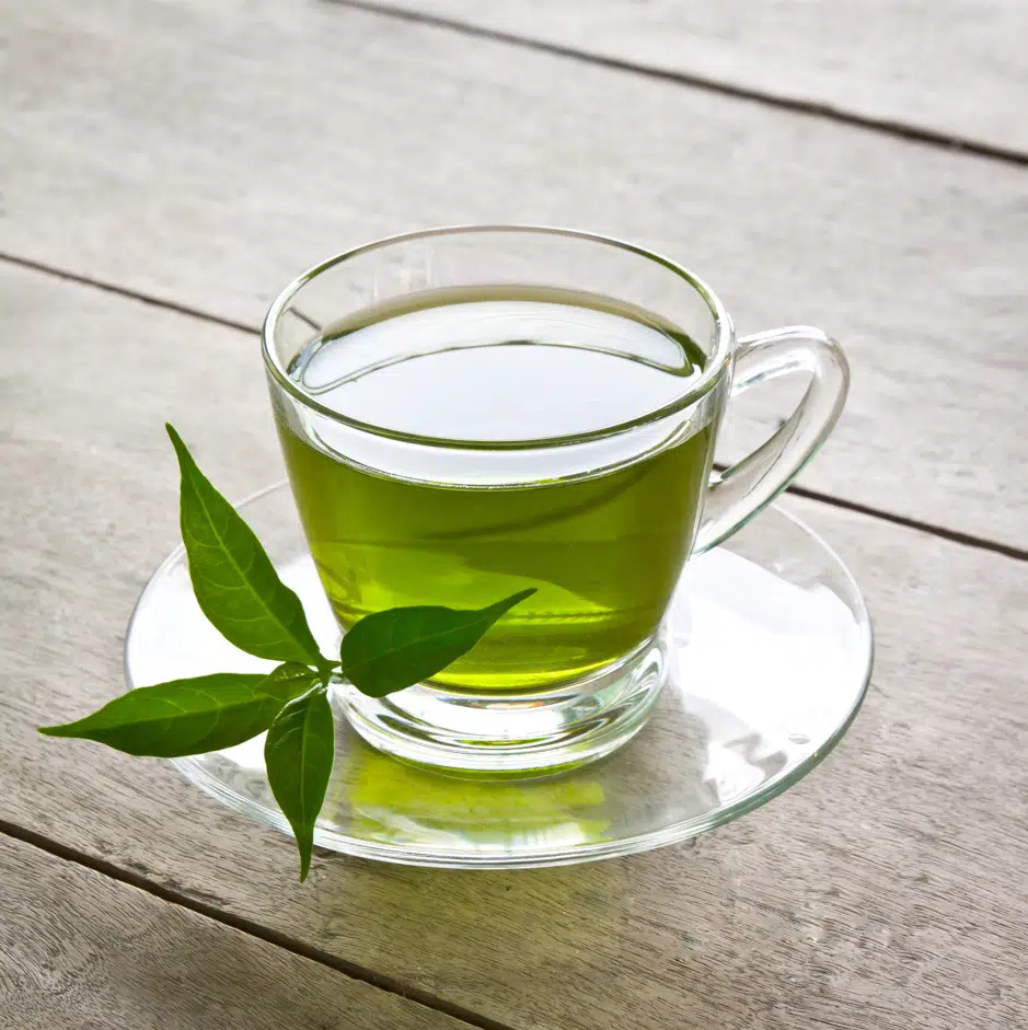 does green tea stain your teeth