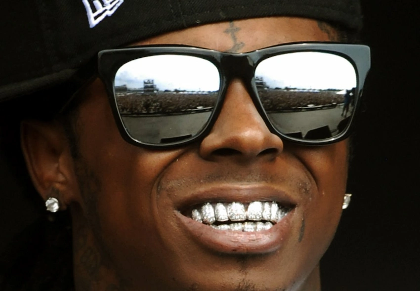 hollywood smile lil wayne shining teeth