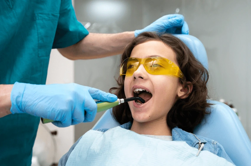 how is ultrasonic teeth cleaning done