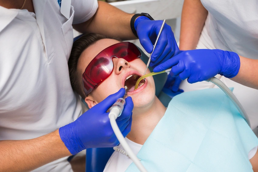 con qué frecuencia debe realizarse una limpieza dental profesional