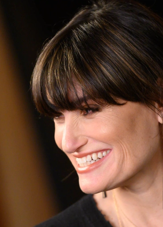 dents d'idina menzel en 2021