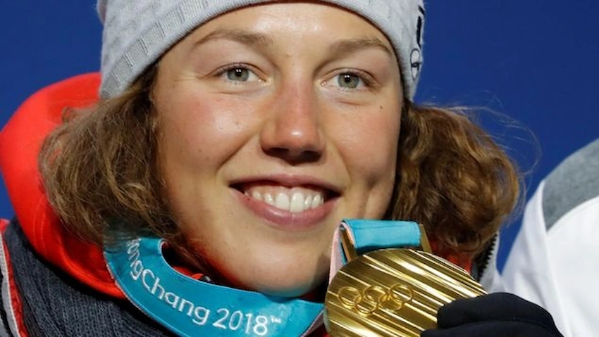laura dahlmeier smile