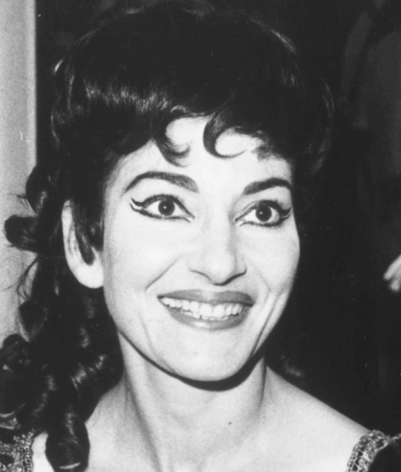 dinții mariei callas în 1964