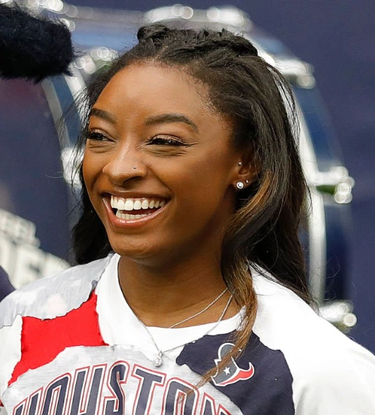simone biles teeth 2022