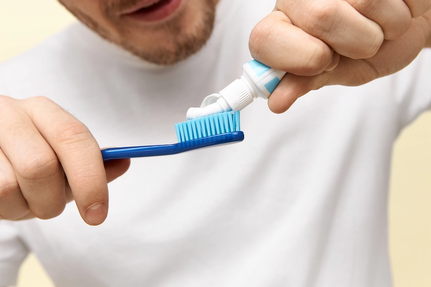 cuáles son los beneficios del flúor para los dientes