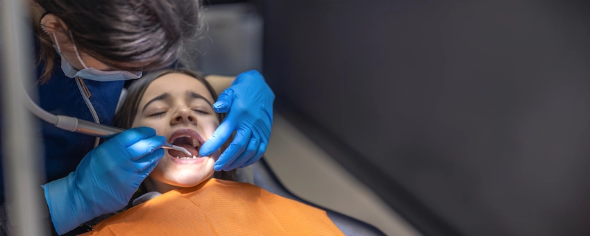 what is the importance of antibiotics for dental health