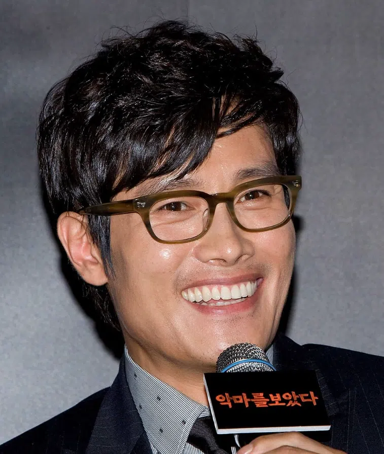lee byung hun teeth in 2010