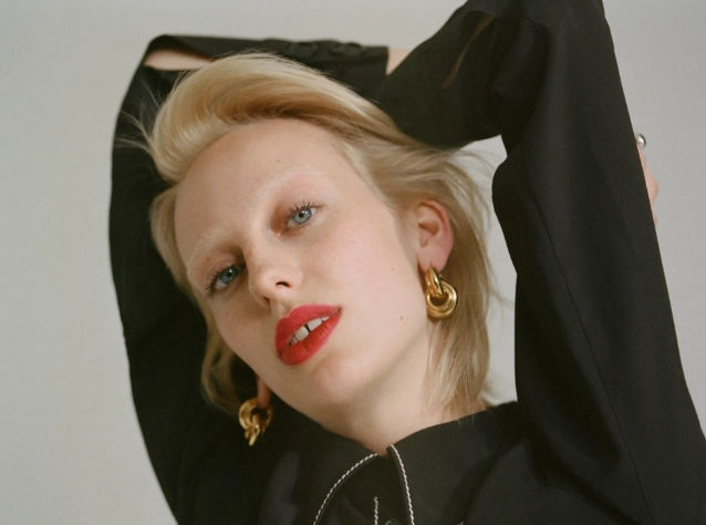lili sumner in 2010
