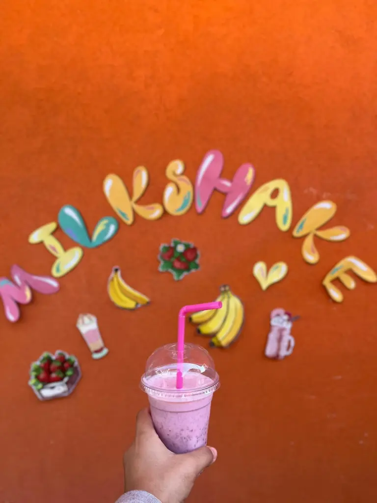 how to safely reintroduce a straw after wisdom teeth removal