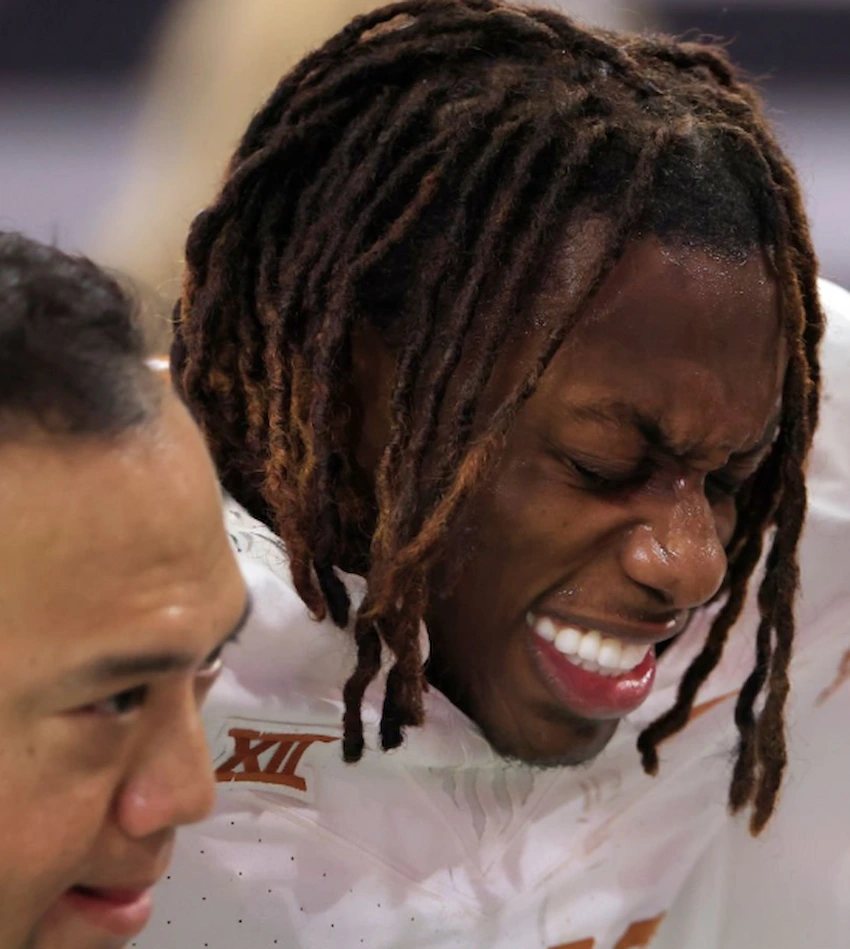 xavier worthy teeth 2023