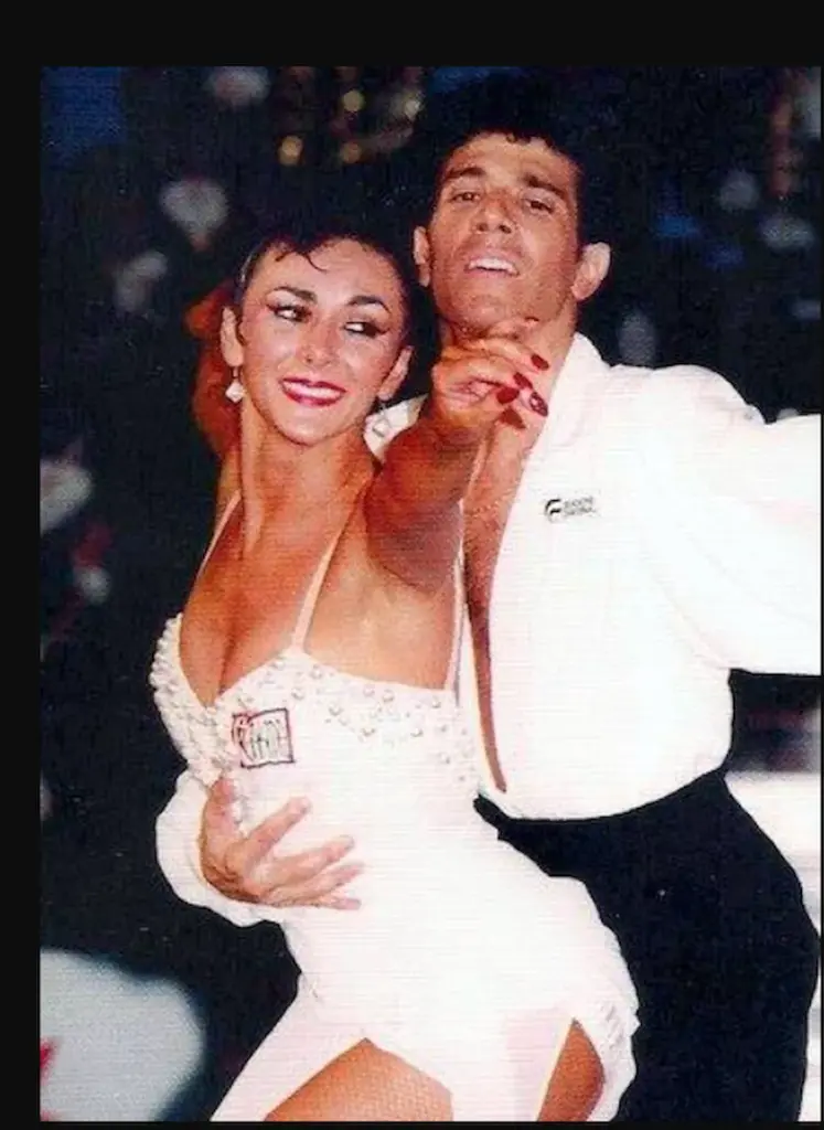 Tenner til Shirley Ballas 2000