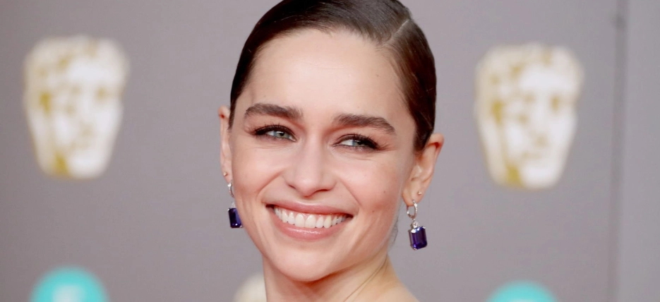 emilia-clarke-teeth-in-2020