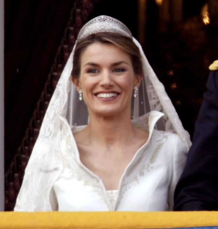 queen letizia teeth in 2004