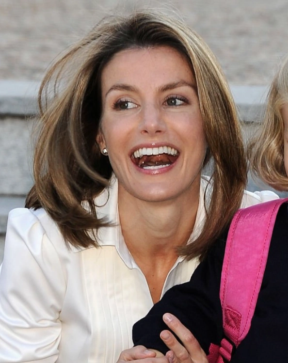 queen letizia teeth in 2008