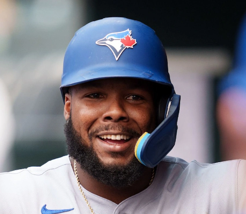 أسنان فلاديمير غوارديولا جونيور في 2025