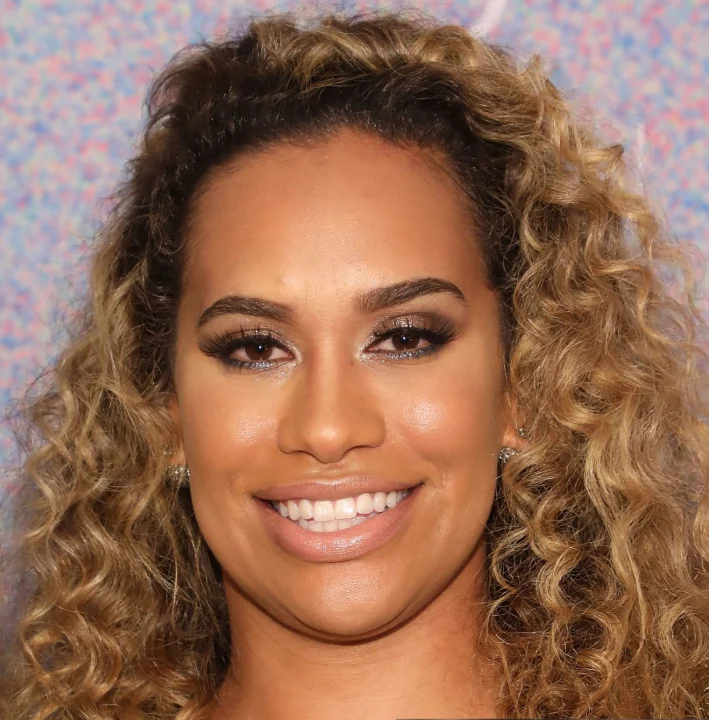 amber sabathia teeth in 2018
