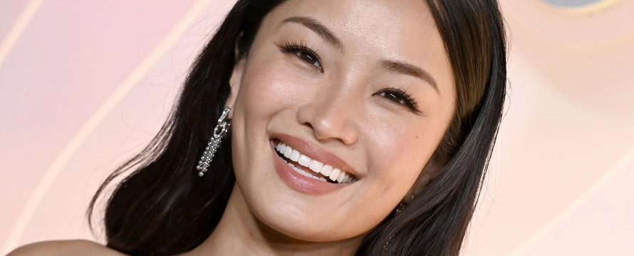 sonrisa-de-hollywood-de-anna-sawai