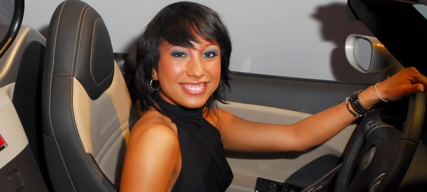 cheryl-burke-teeth-in-2007