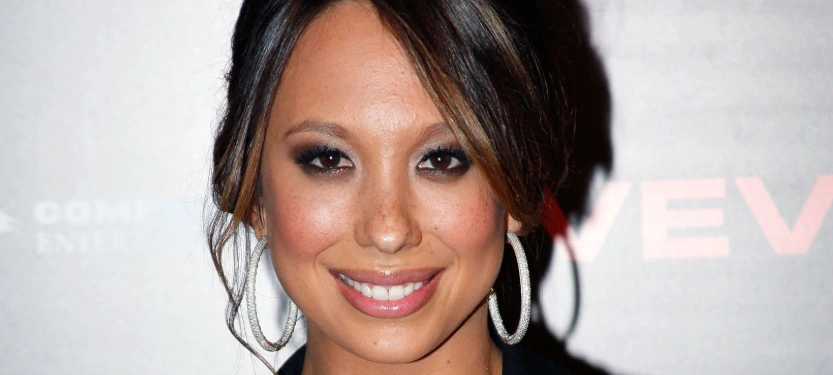cheryl-burke-teeth-in-2010